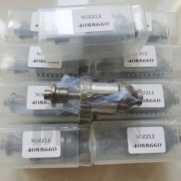 Suqian Dexun Sends 18pcs Cummins X15 injector nozzle 4088660 to Customer